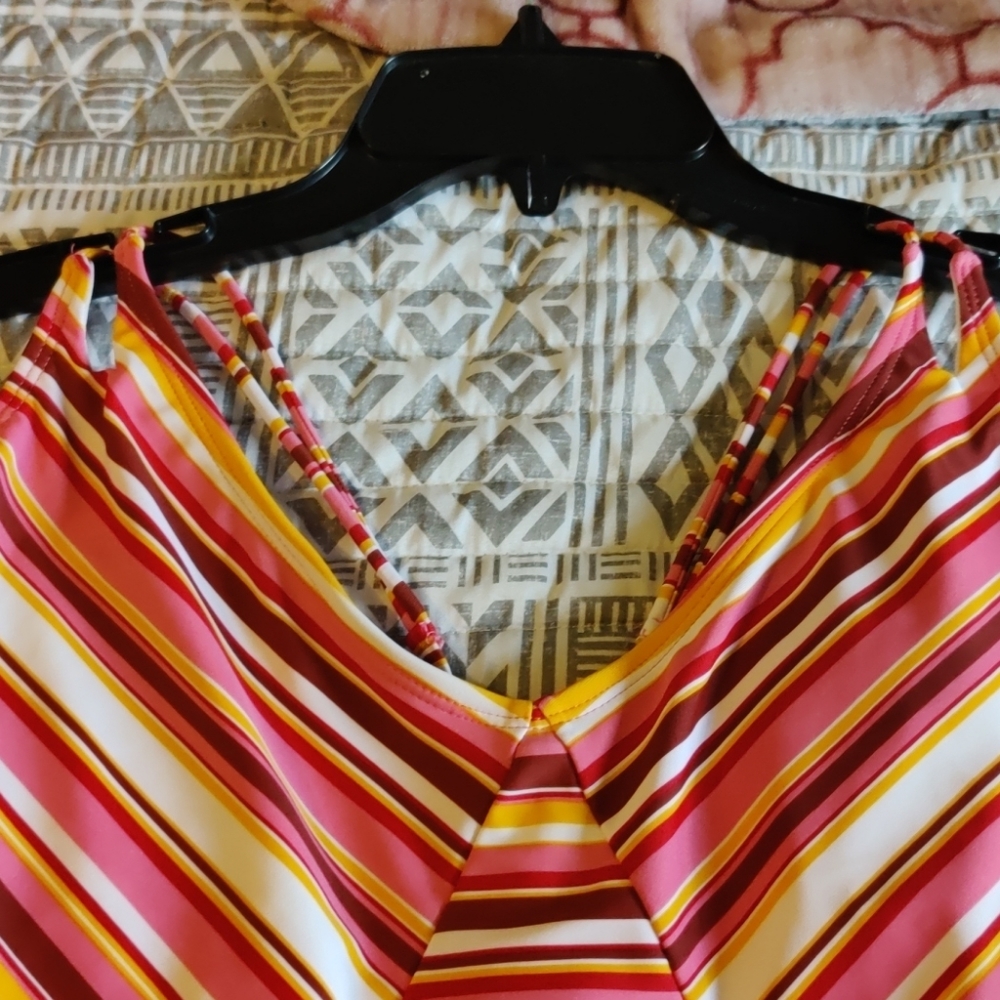 Swim suit